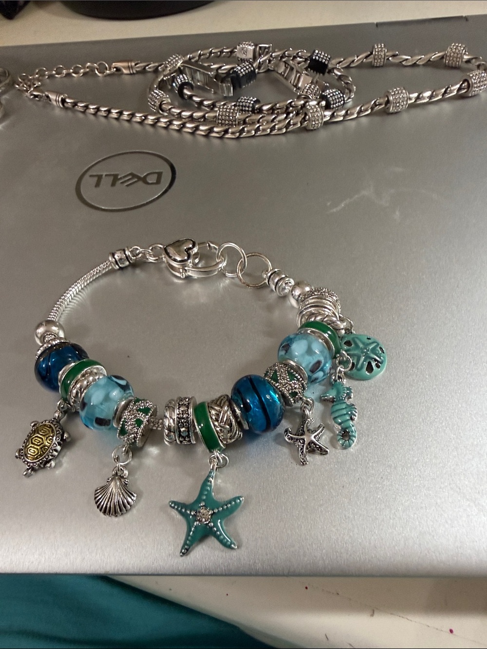 Beautiful nautical charm bracelet. Never worn - Picture 5 of 7